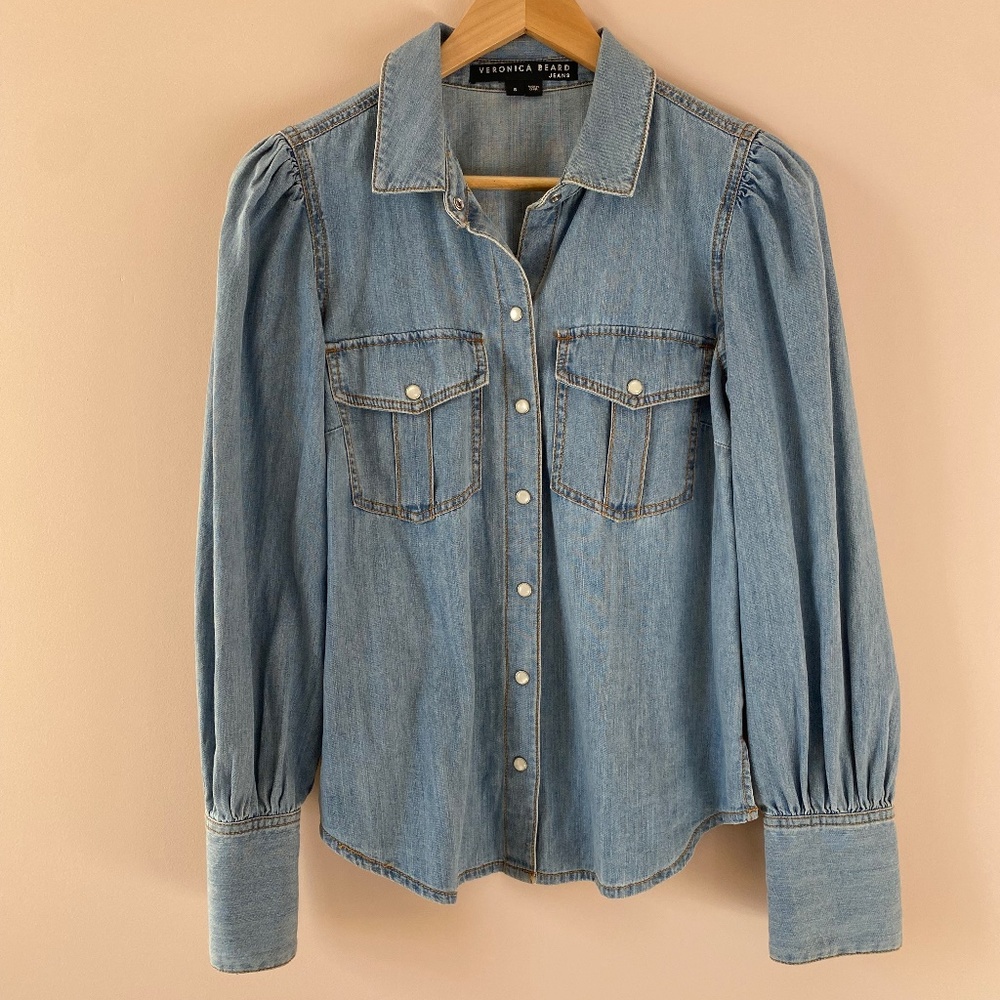 Veronica Beard Raelyn Chambray Shirt. S